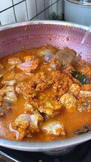 MENU MASAKAN RUMAHAN SIMPLE
“Gulai Daging”
#Cooking #inspiration #Menumasakanrumahan #Tips #Trik #Idejualan #ummuhusna
