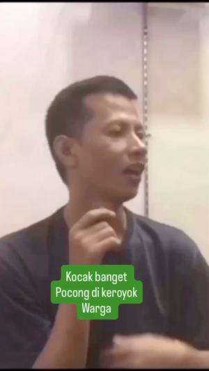 Kocak banget pocong di keroyok warga    #videolucu  #lawak  #ketawa  #videohumor  #kocak  #ngakak  #gokil  #lucu  #lucubanget 