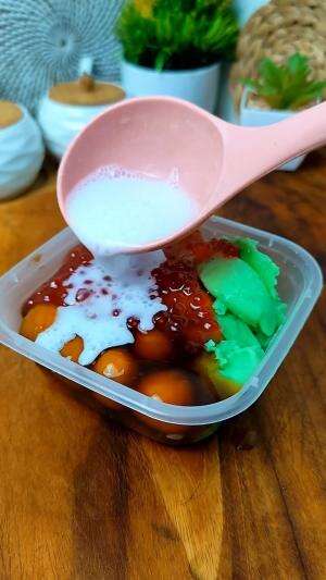 Ide menu bukaan pakai Bubur Srintil, kira-kira ditempat kalian namnya bubur apa yaa?