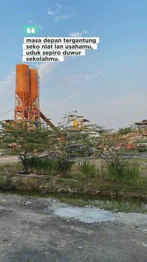 Masadepan ee awakdewe tergantung kalih usahane awakdewe jugak lurr #kuli #kuliproyek #kerja #kerjakeras #kerja kerja kerjaa #jedamergawe #fy