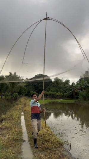 Keren alat cari ikan ini besar banget mudah dapetin ikan