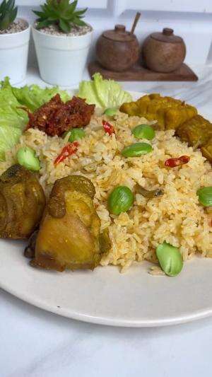 MENU MASAKAN RUMAHAN SIMPLE
“Nasi Liwet Rice Cooker”
#Cooking #inspiration #Menumasakanrumahan #Tips #Trik #Idejualan #ummuhusna