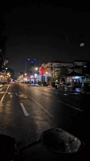night streat