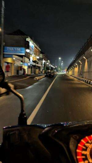 Pov pulang kerja habis hujan #shortplus  #RCTIPlus  #HOTrctiplus 