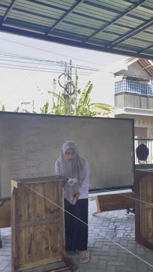 Haduh kalah gayssss #RCTIPlus  #lombaagustusan 