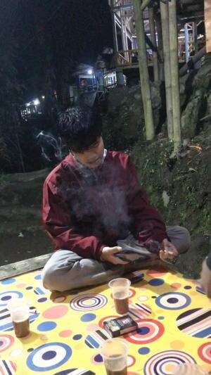 Holiday Alvinnurulhak