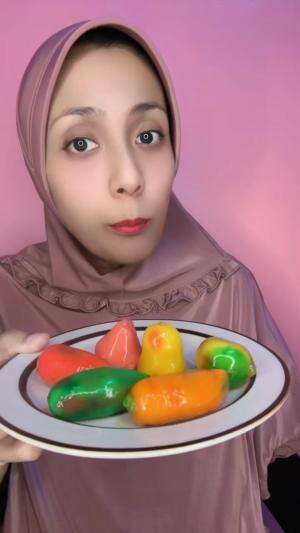 daripada jauh-jauh ke thailand buat beli kue lukchup, mending bikin sendiri dengan mulut ajaib