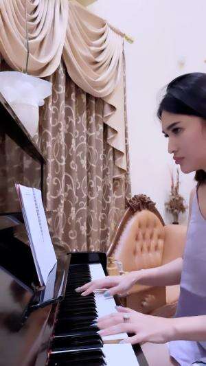 Ada tau ga ini lagu apa?