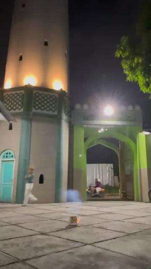 Masjid menara layur semarang utara 2025 malam lebaran
