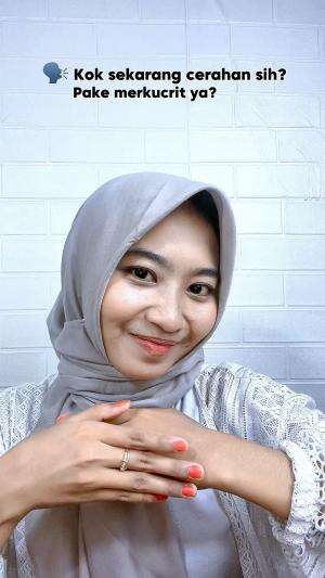 Nih, buat yang suka curiga pake merkucrit 🤪
Cobain deh pake Citra UV Body Lotion, yang mengandung Bio-Peptide yang efektif buat bantu cerahi
