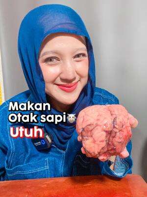 Hari ini kita bakalan makan.. otak sapi utuuh #markitry 
