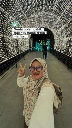 Dunia memang boleh pahit, tapi aku harus tetap manis hehehe #quotes #daily #lucu #viral #seru #asyik #jedamergawe #fyp #RCTIPlus  #HOTrctipl