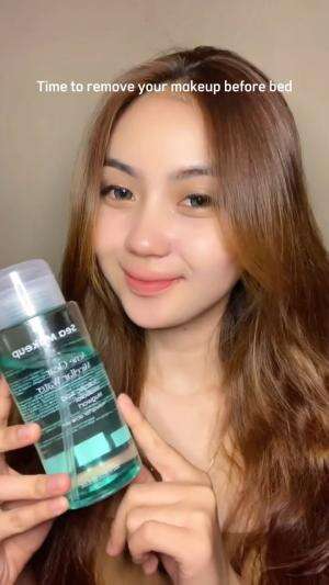 Langsung bersih deh hehe #micellarwater #beauty #chikaaprlaa