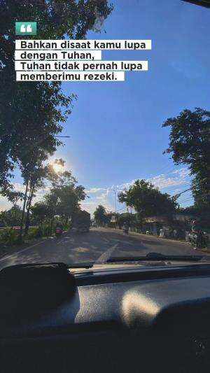 Tansah eling dan bersyukur selalu kawankuhh #quotes #motivasi #semangat #gigih #jedamergawe #fyp 