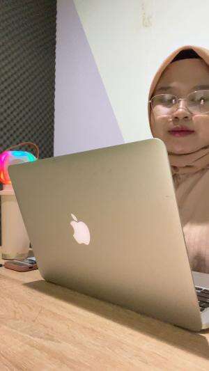 IDOL_XIV DHEA SEKAR ARUM 24 TAHUN BOGOR SALAHI AKU (JATUH CINTA LAGI)