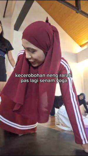 kecerobohan neng rarah ketika senam yoga