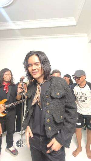 Selesai juga shoot MV Drive Dilematika 🙏 #music