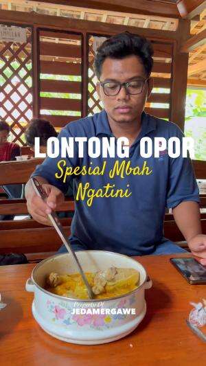 Rekomendasi lontong enak banget lurr #rekomendasi #makan #lontong #enak  #RCTIPlus  #HOTrctiplus  #rctiofficial 