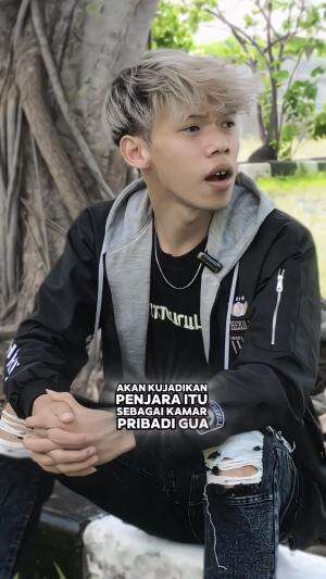 Jangan pernah hina ibu gua 