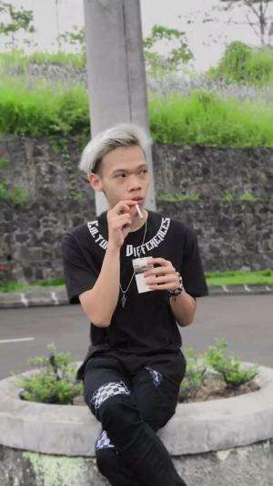 Lupa jati diri #HOTrctiplus 