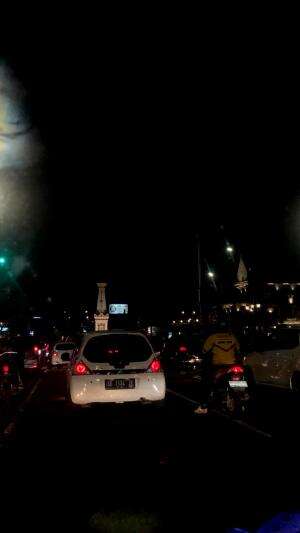 The night in Malioboro jogjakarta #traveling  #jogjaistimewa  #malioboro 