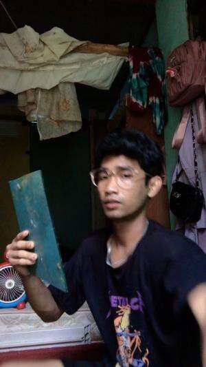 Ternyata aku sejelek itu ya?