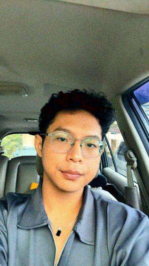 IDOL_XIV Andhika Nur Pratama USIA 23 Yogyakarta Masih Untukmu 