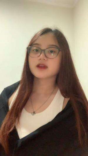 IDOL_XVI AFINA JINGGA SRI TSURAYYA 20 TAHUN KOTA BANDUNG VIRGOUN SURAT CINTA UNTUK STARLA