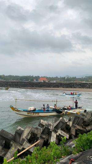 skill dan pengalaman seorang nelayan gausah diragukan 