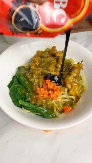 WAKTU INDONESIA BAGIAN MIE AYAM KARENA CUACA TERPANTAU SUDAH MULAI SYAHDU DAN HUJAN