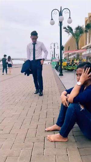 Di sekeliling kita pasti ada org baik😇