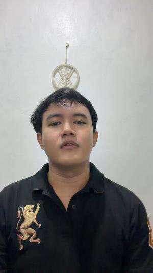 IDOL_XIV MAULANA 25 TAHUN BOYOLALI KEKASIH BAYANGAN