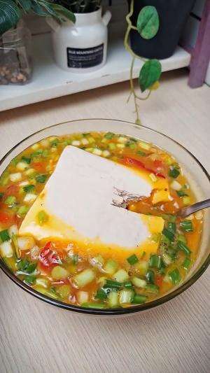 MENU MASAKAN RUMAHAN SIMPLE
“Telur Dadar Tahu”
#Cooking #inspiration #Menumasakanrumahan #Tips #Trik #Idejualan #ummuhusna