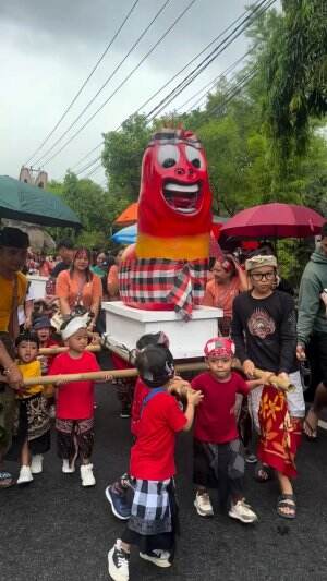 Parade ogoh-ogoh mini