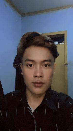 Assalamualaikum, perkenalkan nama saya, Nouval Gema Pradiptha
Umur saya, 22 Tahun
Saya tinggal di majalaya - Bandung - Jawa barat
Saya disin