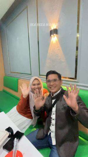 Lagi Nongkrong Ke WKK Bejumpa Sama KOMEDI TEMPEL Pulak Bah   Rafi Sani Komedi Tempel ?
.
 #ikarezawakku  #rezakurniawan #fypfoto #videoreels