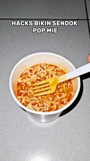 hacks bikin sendok pop mie