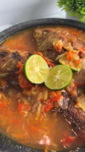 MENU MASAKAN RUMAHAN SIMPLE
“Sambal Pecak Ikan Nila”
#Cooking #inspiration #Menumasakanrumahan #Tips #Trik #Idejualan #ummuhusna