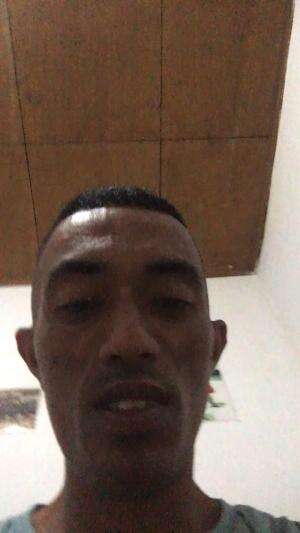 Punya impian menjadi seorang penyanyi terkenal