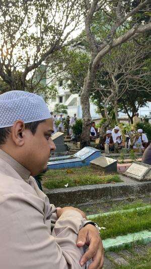 Acara tilik kubur tuan guru di malang