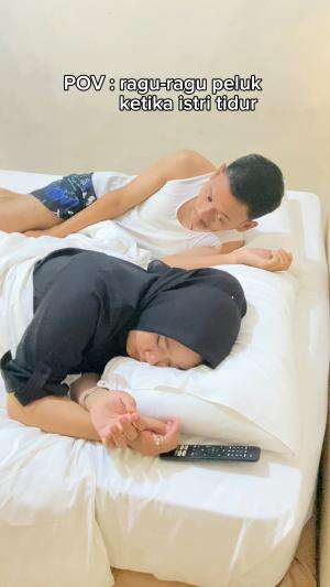 Reaksi saat tidur 🤣