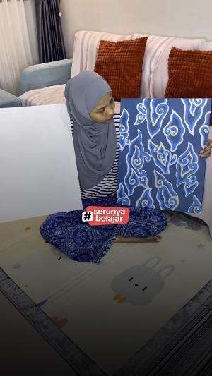 Bikin lukisan motif batik megameng warna merah dari kota cirebon nih ❤️  #asalkotacirebon #batiknusantara 