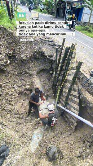 Fokuslah pada dirimu sendiri, jika kamu tidak punya apa apa tidak akan ada yang mencari mu #quotes  #motivasi #semangat #gigih #sukses #kerj