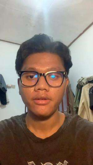 IDOL_XIV MOH RAHMAT K TIMUMUN 19 TAHUN YOGYAKARTA TAHTA HATIKU