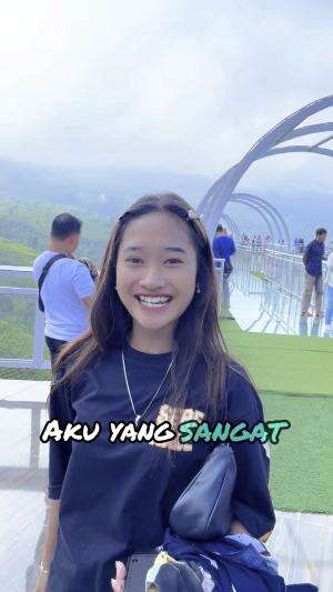 Jembatan kaca karanganyar