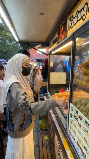 Beli aneka takjil #yeniwa  #yeni