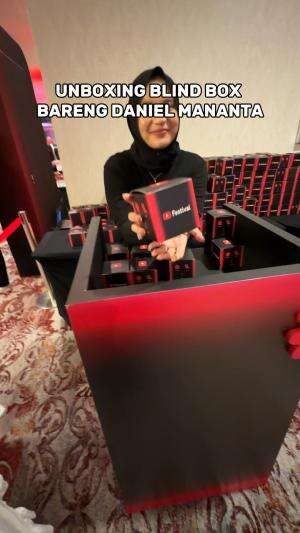 unboxing blind box bareng daniel mananta