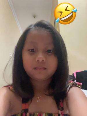 Anak TK  belajar jd youtuber...😂😂