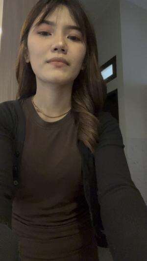 KDI 2025 Nama : Rissa ramahdia Asal daerah : cimahi/ bandung Umur : 19 tahun judul lagu: Liku-Liku  #OnlineAuditionKDI2025
 