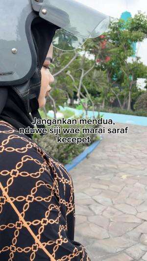 Gausah marah-marah terus😒